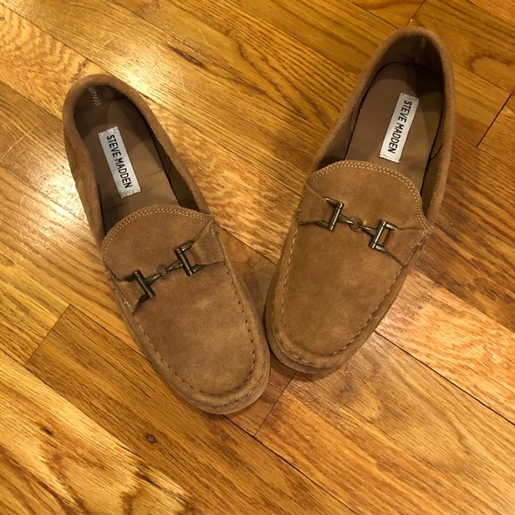 SOLD Steve Madden Suede Loafers NWOT - Picture 3 of 14
